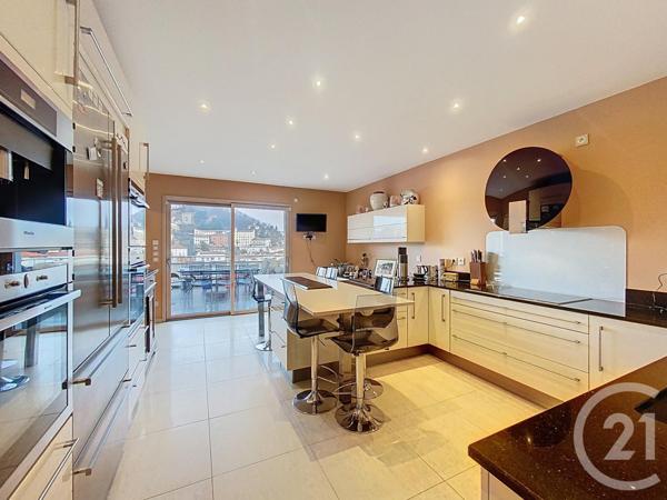 Appartement à vendre  8 pièces - 265,76 m2 LE PUY EN VELAY - 43