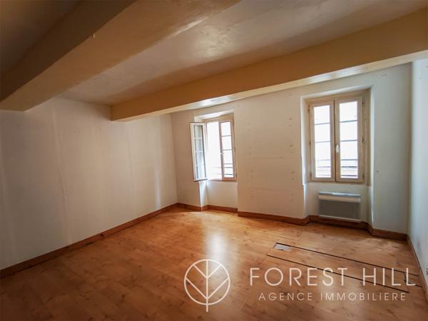 Céret (66400) Appartement de caractère au cœur de Céret – 115 m² avec grenier aménageable