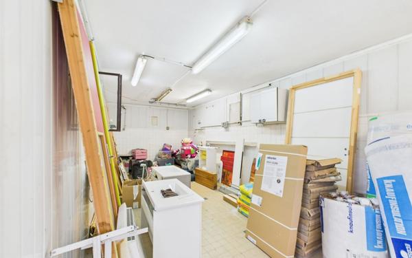 Immeuble à vendre    3 pièces •  Saint-Marcellin