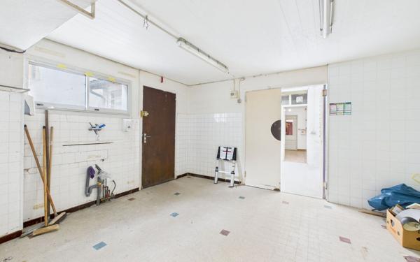 Immeuble à vendre    3 pièces •  Saint-Marcellin