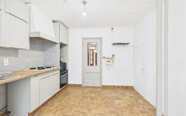 Immeuble à vendre    3 pièces •  Saint-Marcellin