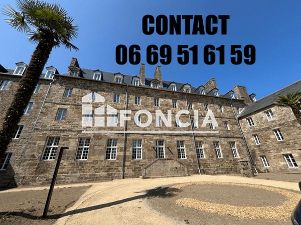 Location Studio 29.73 m² - Guingamp 22200