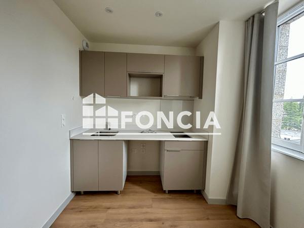 Location Studio 29.73 m² - Guingamp 22200