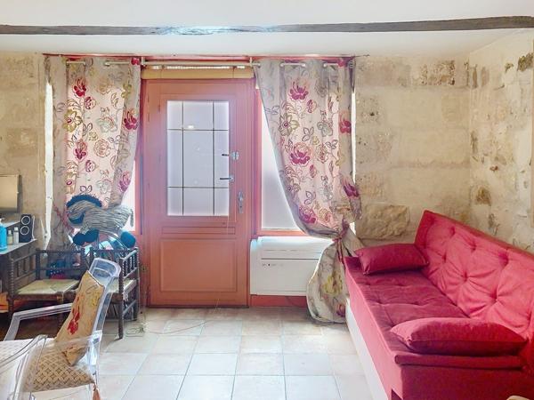 À vendre - Local professionnel 35 m² situé à Tours (37000)