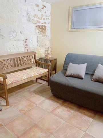 À vendre - Local professionnel 35 m² situé à Tours (37000)