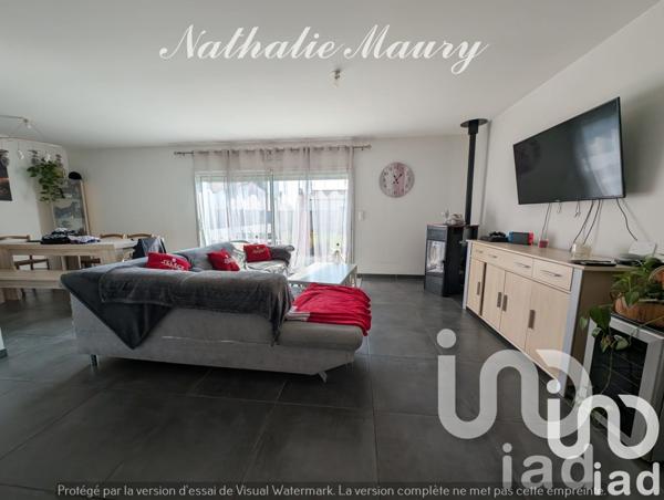 Maison traditionnelle 5 pièces de 97 m² à Arvert (17530)