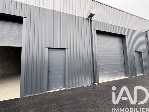 Immeuble à vendre 141 m² Montussan