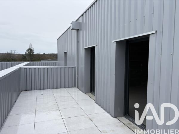 Immeuble à vendre 141 m² Montussan