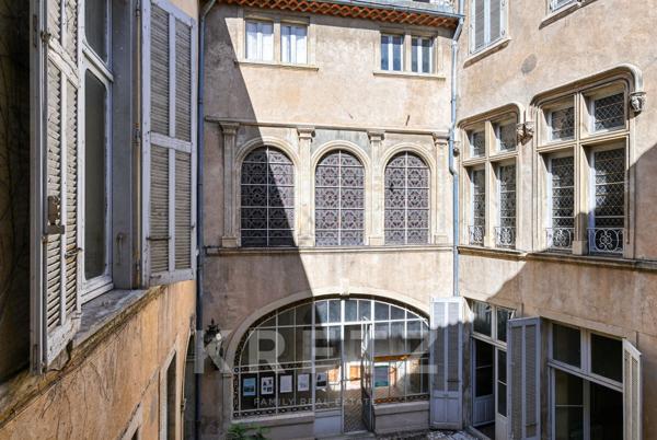 Hôtel particulier en plein centre historique