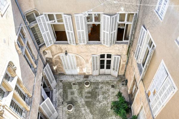 Hôtel particulier en plein centre historique