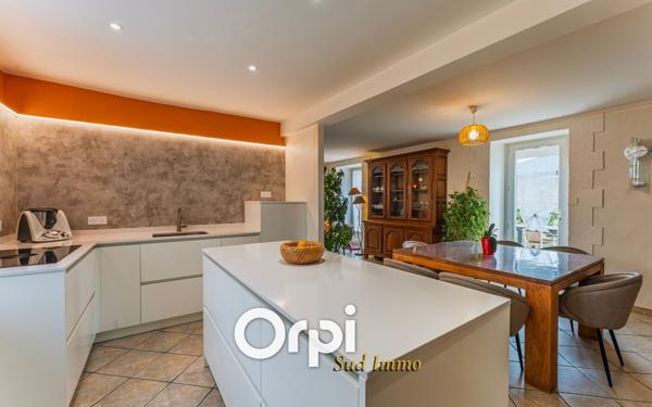 Maison à vendre    5 pièces •  Privas