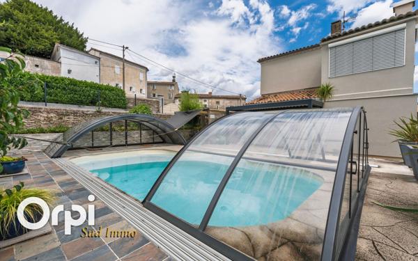 Maison à vendre    5 pièces •  Privas