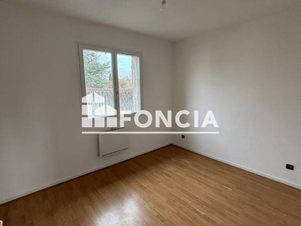 Location Maison 4 pièces 80 m² - 51 AVENUE DES PYRENEES Muret 31600