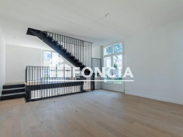 À vendre Appartement 5 pièces 153.45 m² - Vernon 27200