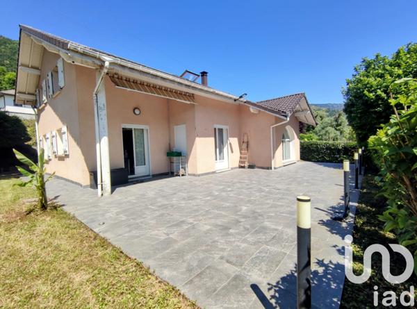 Maison à vendre 6 pièces 307 m² Cluses