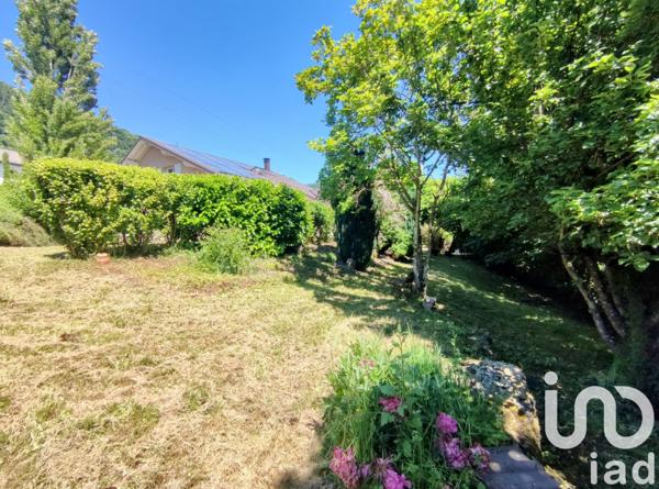 Maison à vendre 6 pièces 307 m² Cluses