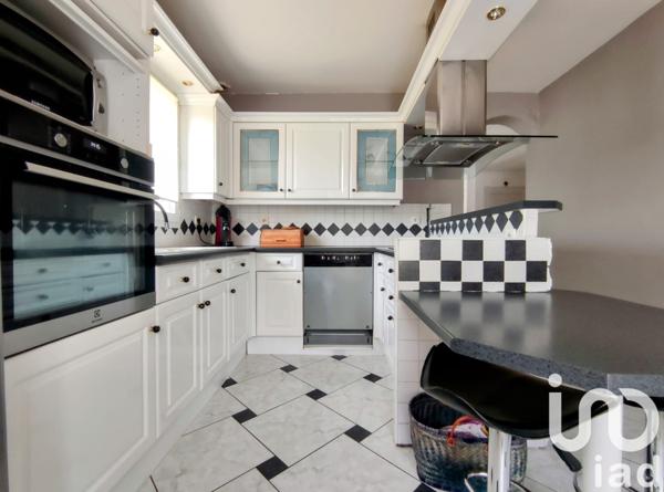 Maison à vendre 6 pièces 307 m² Cluses