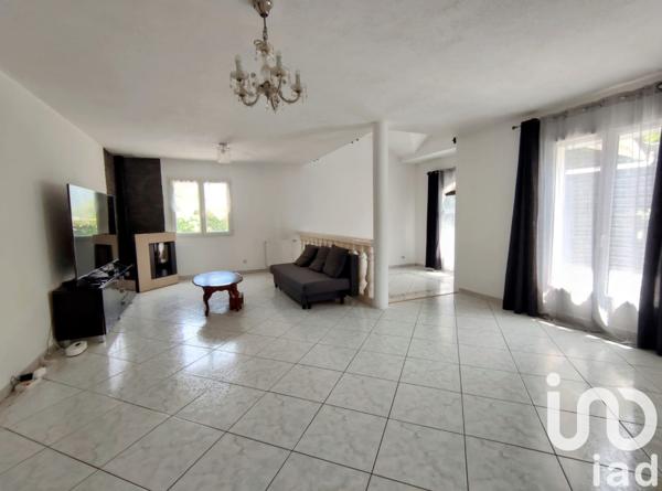 Maison à vendre 6 pièces 307 m² Cluses