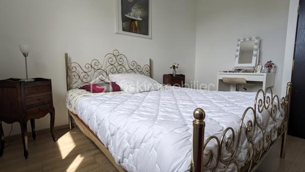 Maison traditionnelle de 203 m²