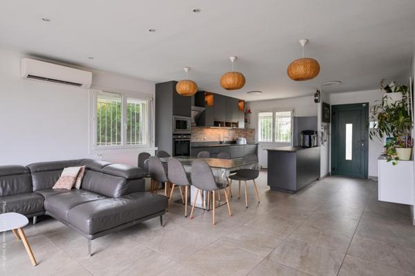 villa T4+piscine+garage+jardin+cave