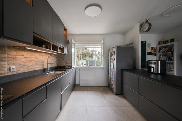 villa T4+piscine+garage+jardin+cave