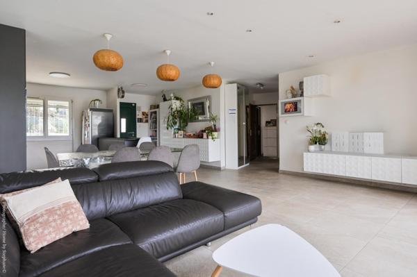 villa T4+piscine+garage+jardin+cave