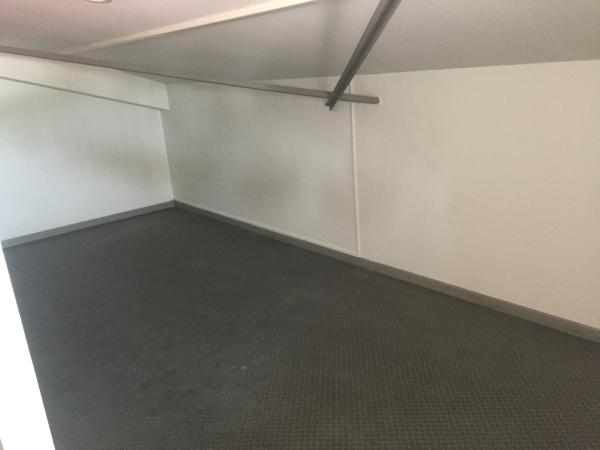 Location bureau Fort-de-France - 70 m² - 1 100 € / mois