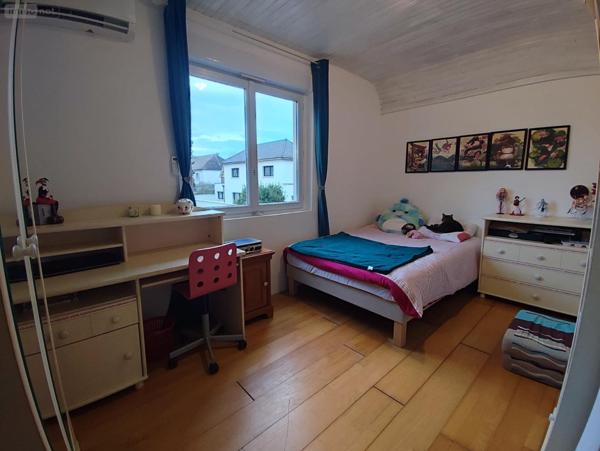 Maison à vendre à Saint-Étienne-du-Rouvray en Seine-Maritime (76800), ref : 2025-070   
Mairie