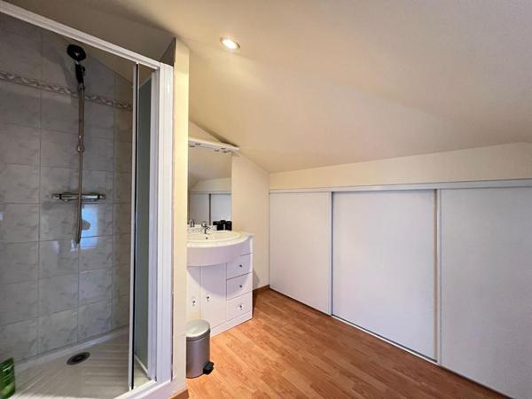 Maison Montfaucon Montigne 7 pièce(s) 206 m2