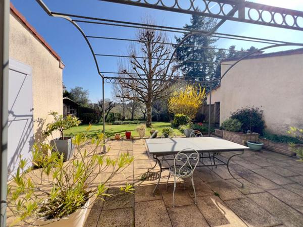 Maison Montfaucon Montigne 7 pièce(s) 206 m2