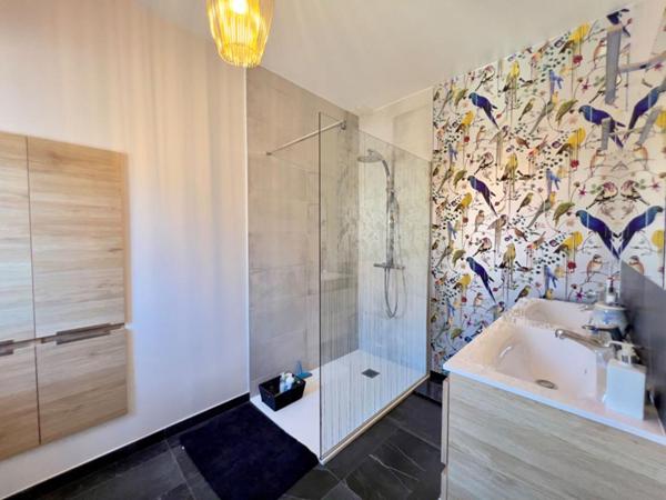 Maison Montfaucon Montigne 7 pièce(s) 206 m2