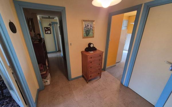 Appartement à vendre    3 pièces • 71,79 m2 Avignon