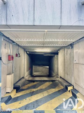 Parking à vendre 13 m² Paris 10