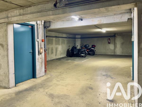 Parking à vendre 13 m² Paris 10