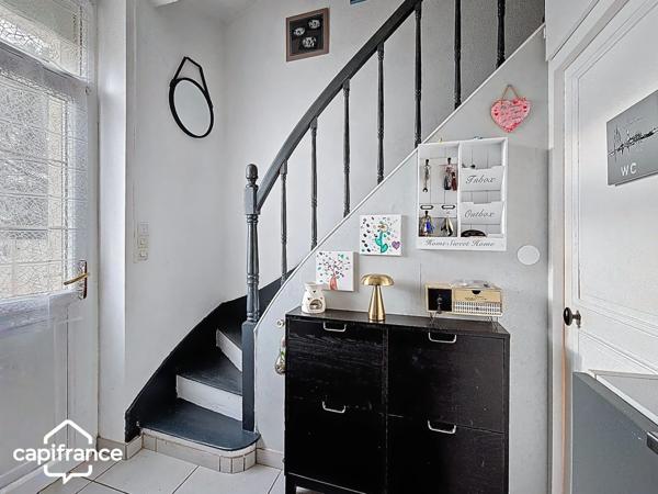 À vendre – Maison de ville 78 m² avec jardin, garage et potentiel d’agencement – Thouars