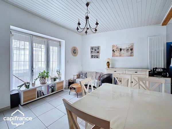 À vendre – Maison de ville 78 m² avec jardin, garage et potentiel d’agencement – Thouars