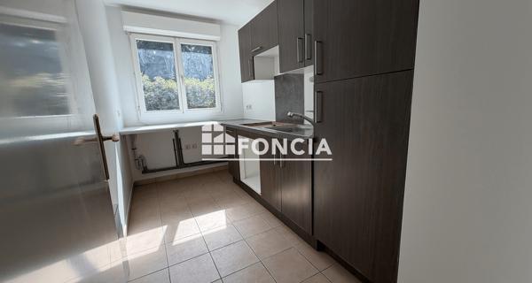 Location Appartement 2 pièces 43.77 m² - Le Plessis-trévise 94420