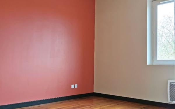 Appartement à louer    2 pièces •  Aire-sur-l'Adour