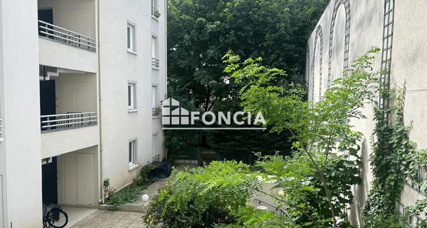 Location Appartement 2 pièces 47.21 m² - Paris 75018