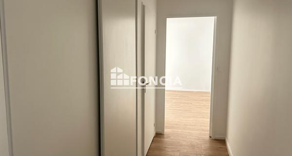 Location Appartement 2 pièces 47.21 m² - Paris 75018
