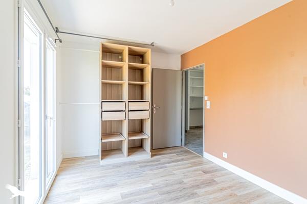 Maison 344 784 € Blanquefort 5 p 91 m² DPE A