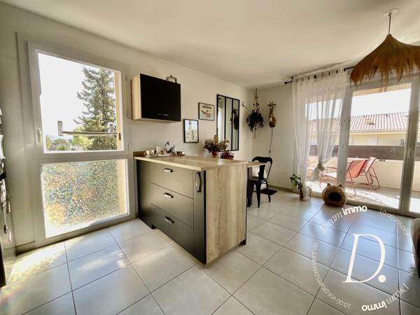 Appartement neuf 3 pièces avec terrasse et garage double