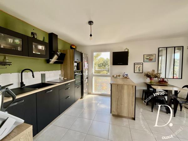 Appartement neuf 3 pièces avec terrasse et garage double