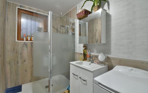 Maison à vendre    3 pièces •  Volonne