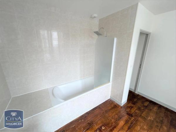 Appartement à louer 3 pièces 76.24m² Clermont-Ferrand (63000)