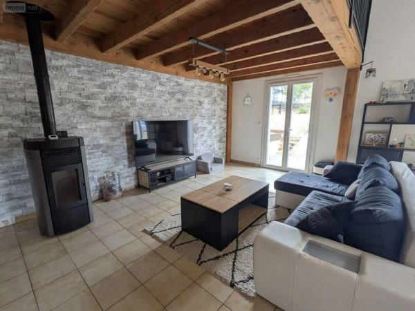 Achat - Maison Pouzauges 85700 7 pièces 169 m 2 2 m 2