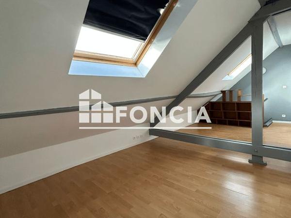 Location Appartement 2 pièces 32.2 m² - 10 bis rue de Condé Bully-les-mines 62160