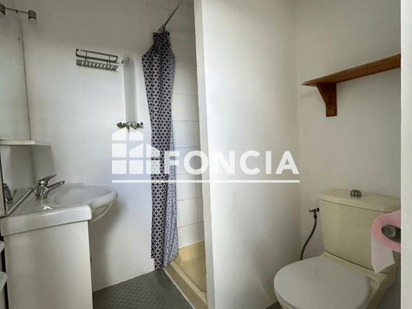 Location Appartement 2 pièces 32.2 m² - 10 bis rue de Condé Bully-les-mines 62160