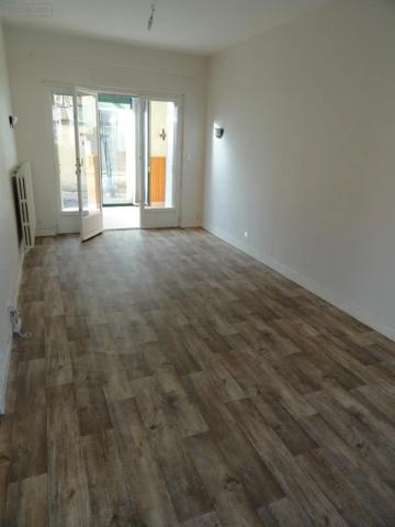 Location - Maison Le Mêle-sur-Sarthe 61170 5 pièces 94 m 2