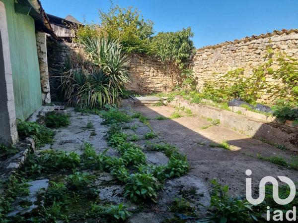 Maison à vendre 4 pièces 84 m² Valence-en-Poitou